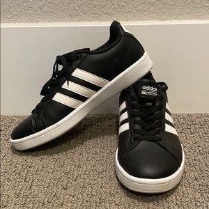 Adidas Women’s Original Sneakers